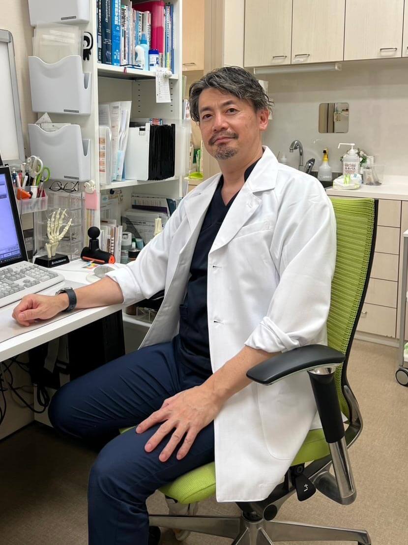 えすみリウマチ整形外科クリニック院長 重栖孝